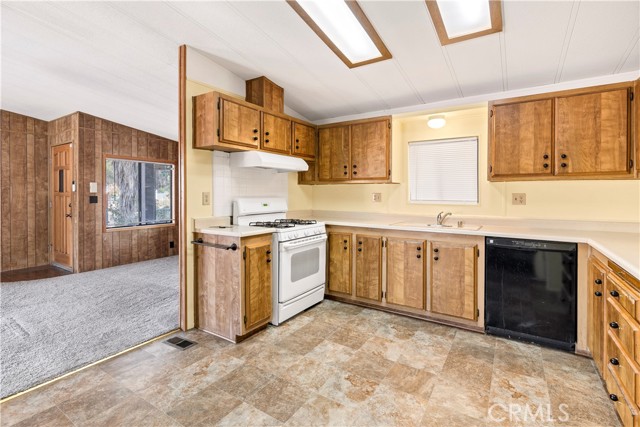 Detail Gallery Image 10 of 26 For 26205 Frazier St, Hemet,  CA 92544 - 2 Beds | 2 Baths