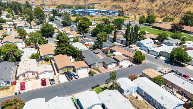 700 E Washington Street, Colton CA: https://media.crmls.org/medias/0b47d693-6817-43c5-876b-5c01f05c4838.jpg