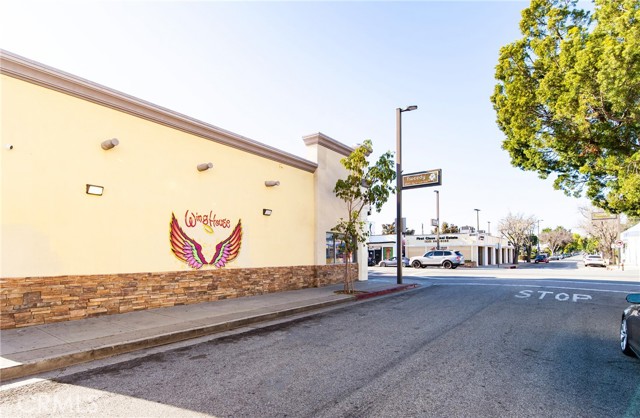 4332 Tweedy Boulevard, South Gate, California 90280, ,Commercial Lease,For Rent,4332 Tweedy Boulevard,CRDW24169482