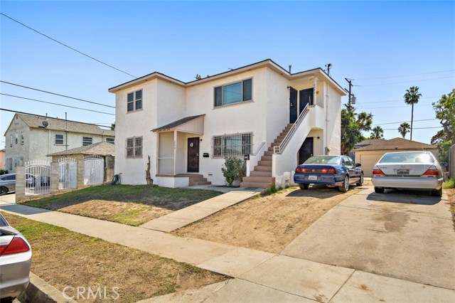 2040 W 102nd St, Los Angeles, CA 90047