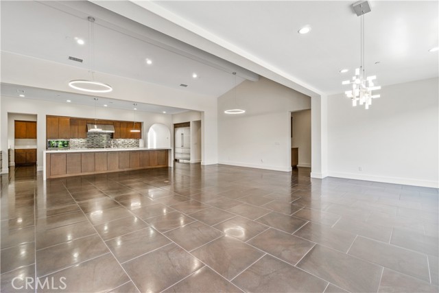 Detail Gallery Image 2 of 53 For 116 Homecoming, Irvine,  CA 92602 - 5 Beds | 5/1 Baths