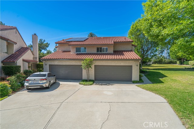 Detail Gallery Image 2 of 42 For 19210 Lahey St #2,  Porter Ranch,  CA 91326 - 3 Beds | 2/1 Baths