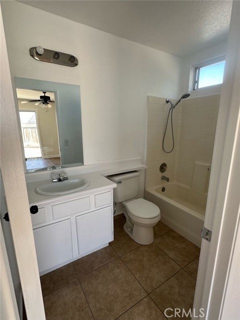 Detail Gallery Image 11 of 11 For 14343 Duke Ct, Adelanto,  CA 92301 - 3 Beds | 2 Baths