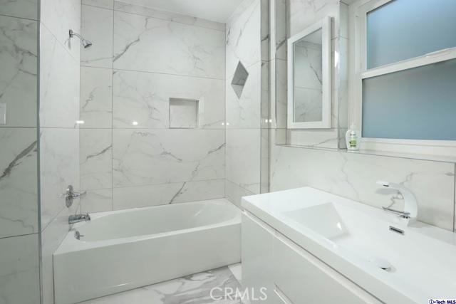 Detail Gallery Image 25 of 45 For 1210 Graynold Ave, Glendale,  CA 91202 - 3 Beds | 2 Baths