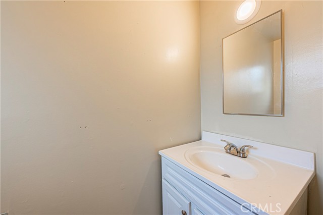 Detail Gallery Image 15 of 26 For 5101 Hunter Ave, Bakersfield,  CA 93309 - 3 Beds | 1/1 Baths