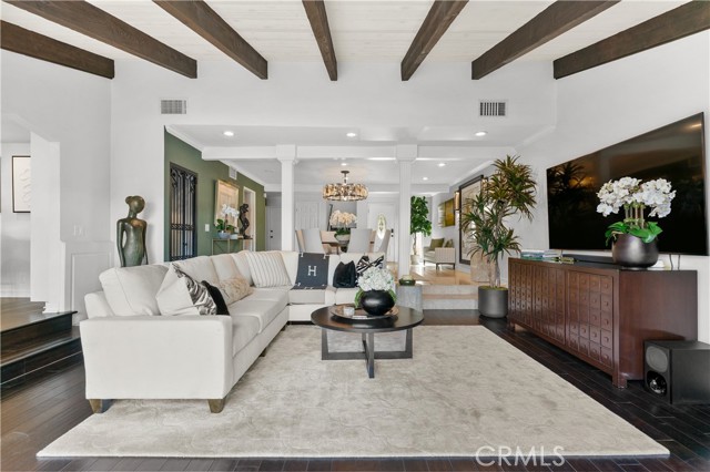 Detail Gallery Image 2 of 29 For 4420 Park Jazmin, Calabasas,  CA 91302 - 3 Beds | 3 Baths