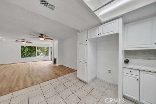 Detail Gallery Image 12 of 43 For 901 Golden Springs Dr #D13,  Diamond Bar,  CA 91765 - 3 Beds | 2 Baths