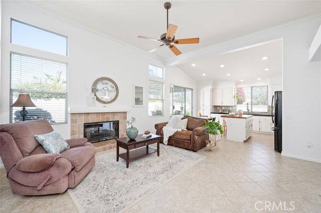 Detail Gallery Image 15 of 71 For 1375 Coral Gables Cir, Corona,  CA 92881 - 4 Beds | 2 Baths