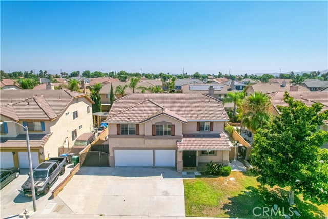 6728 Paso Fino St, Eastvale, CA 92880