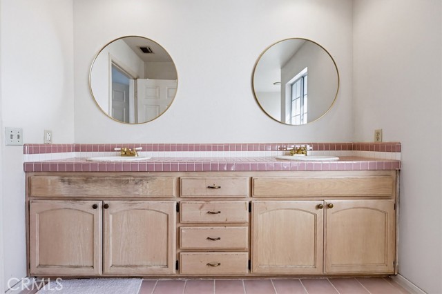 Detail Gallery Image 54 of 68 For 7114 Wyngate St, Tujunga,  CA 91042 - 3 Beds | 2/1 Baths