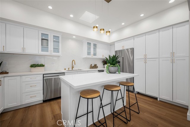 Detail Gallery Image 21 of 39 For 1271 Kenwood Rd 163l,  Seal Beach,  CA 90740 - 2 Beds | 1/1 Baths