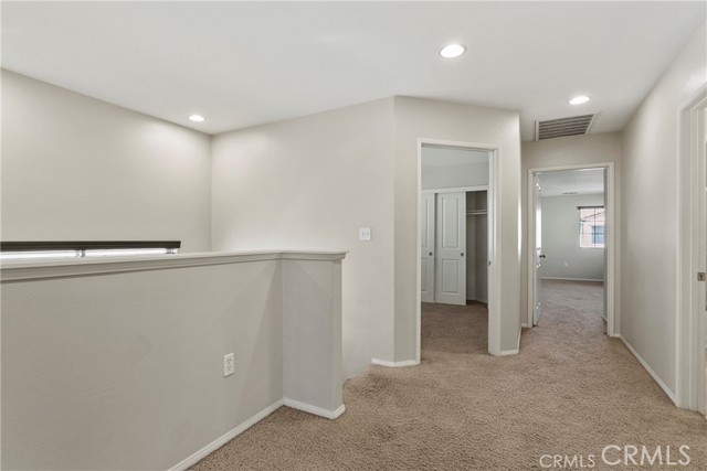 Detail Gallery Image 8 of 22 For 425 Merced, Corona,  CA 92878 - 4 Beds | 3 Baths