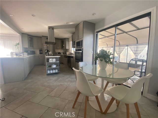 Detail Gallery Image 9 of 19 For 15331 Elkhill, Hacienda Heights,  CA 91745 - 3 Beds | 4 Baths