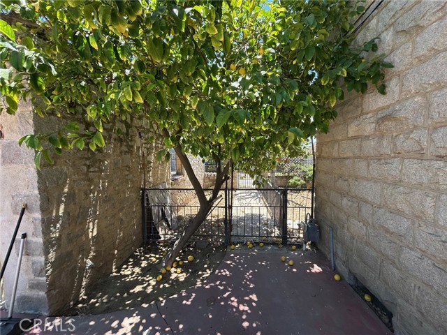 Detail Gallery Image 30 of 51 For 405 N a St, Madera,  CA 93638 - 4 Beds | 1 Baths
