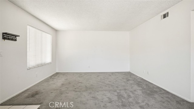 833 Cinnamon, Duarte CA: https://media.crmls.org/medias/0b52a382-e6c5-4248-b1dc-2e899aa86d3b.jpg