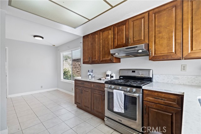Detail Gallery Image 14 of 33 For 1732 Mimosa Pl, Fullerton,  CA 92835 - 4 Beds | 2 Baths