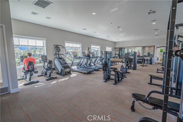 Detail Gallery Image 41 of 44 For 2111 Seville, Santa Paula,  CA 93060 - 4 Beds | 2/1 Baths