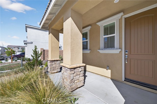 Detail Gallery Image 4 of 64 For 694 Dahlia, San Jacinto,  CA 92583 - 4 Beds | 2/1 Baths