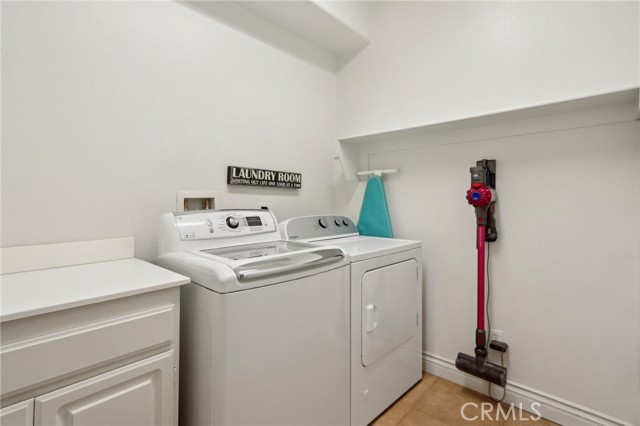 28437 N Star Ln Lane, Menifee CA: https://media.crmls.org/medias/0b54cd67-c5a9-4a50-becd-e9505e5de0cc.jpg