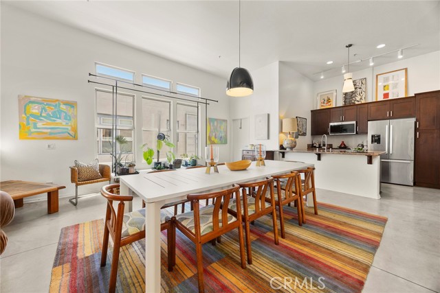 Detail Gallery Image 3 of 50 For 253 N Bush St, Santa Ana,  CA 92701 - 1 Beds | 1 Baths
