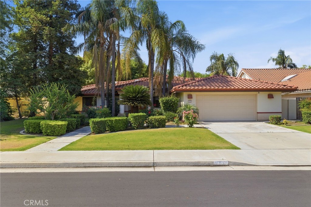7313 Calle Los Manzanos