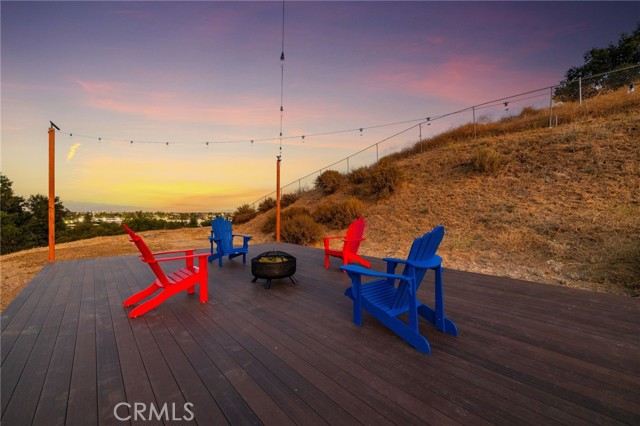 9425 Gierson Avenue, Chatsworth CA: https://media.crmls.org/medias/0b56330f-b95e-404e-a1d6-4340504109a1.jpg