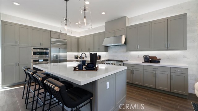 24505 Corte Cancion, Valencia CA: https://media.crmls.org/medias/0b57b10a-db59-491f-b676-71d9b55bd6a4.jpg