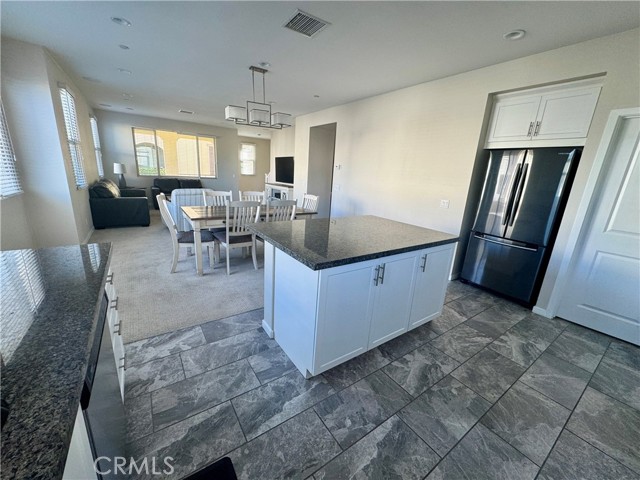 Detail Gallery Image 8 of 16 For 21406 Dahlia Ct, Trabuco Canyon,  CA 92679 - 3 Beds | 3/1 Baths