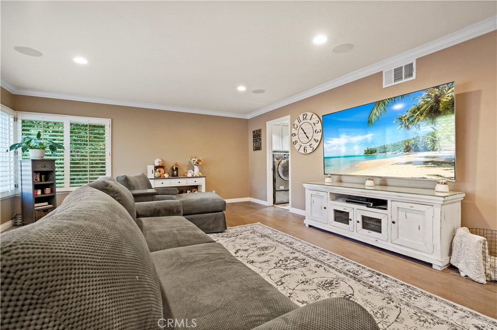 MLS #SR25252271 image #20