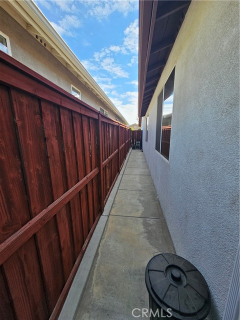 Detail Gallery Image 15 of 16 For 209 Furyk Way, Hemet,  CA 92545 - 2 Beds | 2 Baths