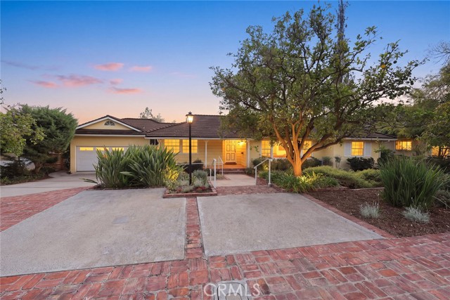 1709 El Vista Circle photo 3