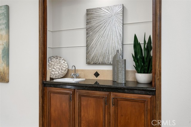 Detail Gallery Image 8 of 38 For 27500 Glenwood Dr, Mission Viejo,  CA 92692 - 4 Beds | 3/1 Baths