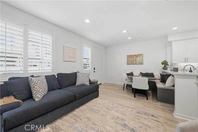 Detail Gallery Image 5 of 49 For 32340 Brunello Way, Temecula,  CA 92591 - 3 Beds | 2/1 Baths