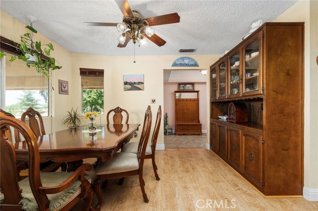 Detail Gallery Image 12 of 41 For 3298 N Zediker Ave, Sanger,  CA 93657 - 3 Beds | 2 Baths