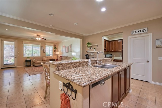 Detail Gallery Image 23 of 54 For 14508 Meadowbrook Ln, Corona,  CA 92880 - 4 Beds | 2/1 Baths