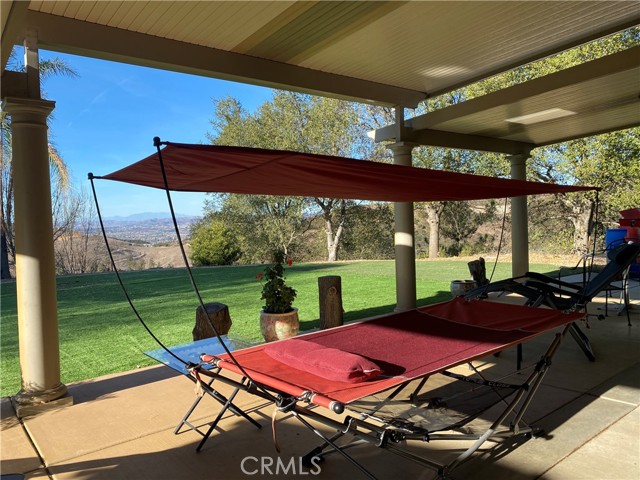 42980 Calle Montecillo, Temecula CA: https://media.crmls.org/medias/0b5bc18f-6590-4854-9090-15360010db09.jpg