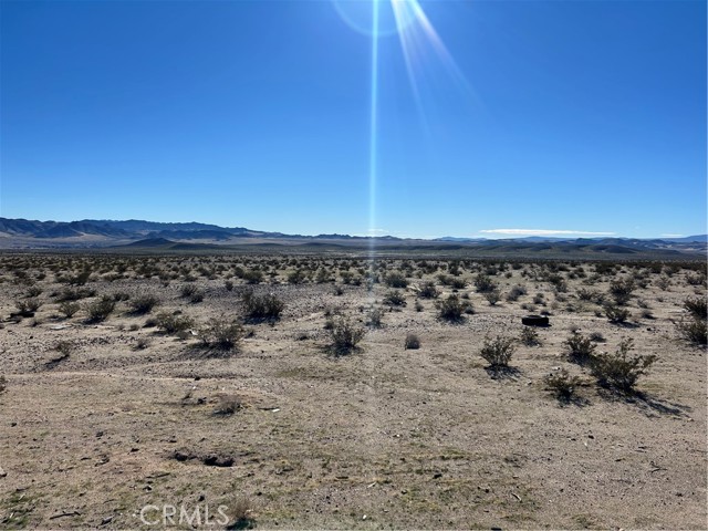0 Troy Road, Newberry Springs CA: https://media.crmls.org/medias/0b5bfd5d-0ef1-4350-972a-618fba54f795.jpg