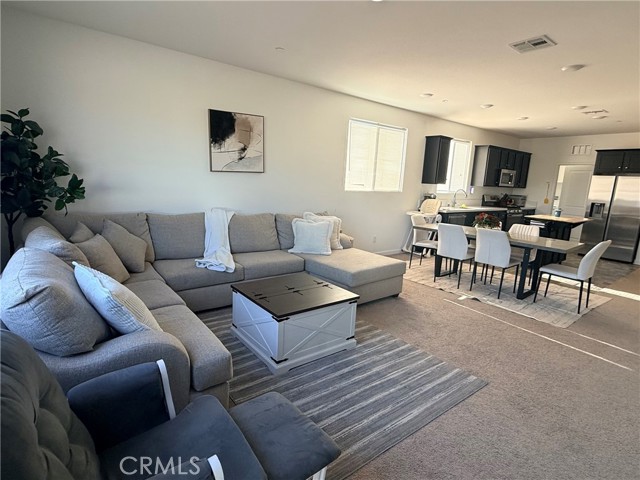 Detail Gallery Image 8 of 23 For 1352 Fiddleleaf, Banning,  CA 92220 - 2 Beds | 2 Baths