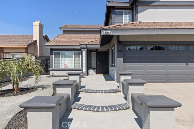 43865 Carefree Court, Lancaster CA: https://media.crmls.org/medias/0b5eb95e-6eb1-413f-b0de-7857b6c27654.jpg