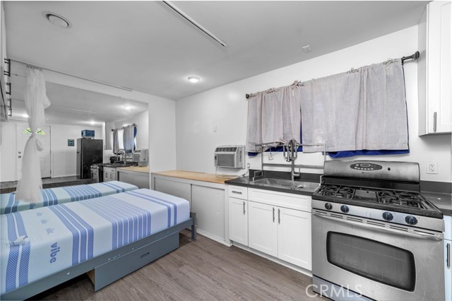 Detail Gallery Image 33 of 58 For 1697 N Allen, Pasadena,  CA 91104 - 4 Beds | 4 Baths