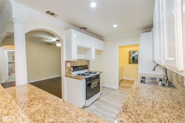 3214 West Verdugo Avenue photo 17