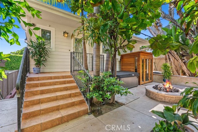 31719 Coast Highway, Laguna Beach CA: https://media.crmls.org/medias/0b5eedb7-7665-4d08-af14-a76a137e909c.jpg