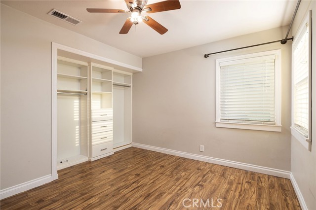 18102 18102 Hartlund Lane, Huntington Beach CA: https://media.crmls.org/medias/0b5f4f06-c3ab-4b04-b9f9-9e1693f2827a.jpg