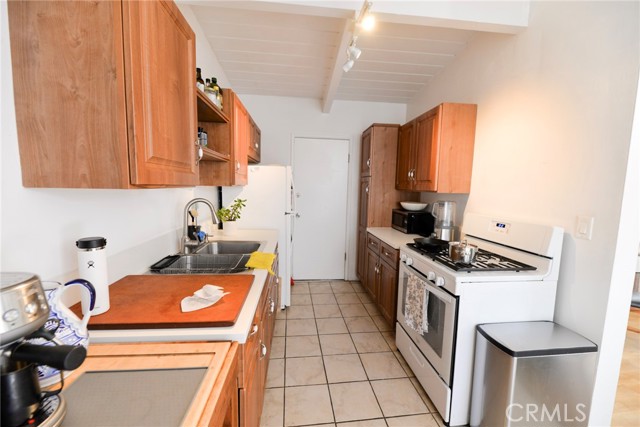 Detail Gallery Image 6 of 16 For 139 W Canada #C,  San Clemente,  CA 92672 - 2 Beds | 1 Baths