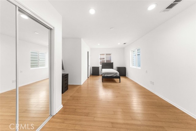 Detail Gallery Image 18 of 31 For 12329 Burton St, North Hollywood,  CA 91605 - 4 Beds | 2/1 Baths