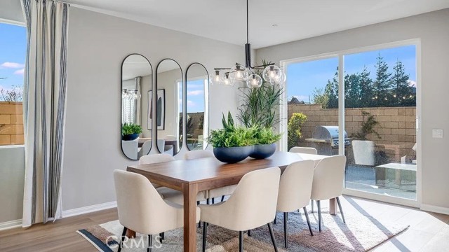 Detail Gallery Image 3 of 25 For 14180 Rollins St, Hesperia,  CA 92345 - 5 Beds | 3/1 Baths