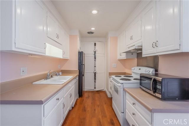 Detail Gallery Image 15 of 22 For 2103 Ronda Granada #B,  Laguna Woods,  CA 92653 - 1 Beds | 1 Baths