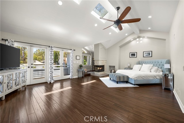 24932 Dove Tree Lane, Lake Forest CA: https://media.crmls.org/medias/0b627547-90a7-4dbd-b8fa-83805fa96419.jpg