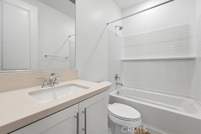 Detail Gallery Image 19 of 28 For 9323 via Azul, Pico Rivera,  CA 90660 - 3 Beds | 3 Baths