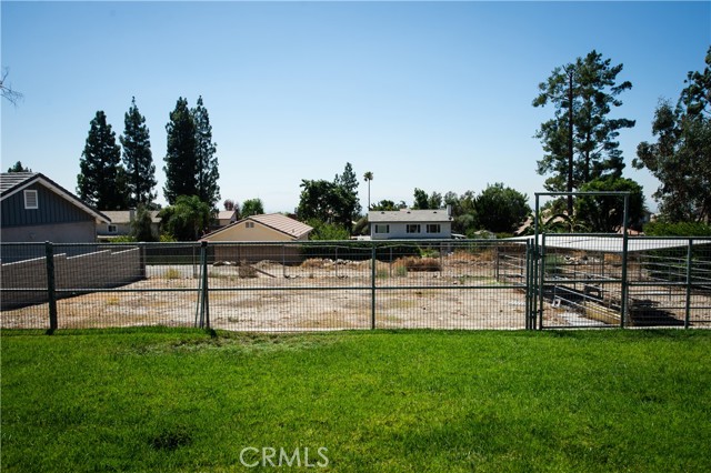 Detail Gallery Image 57 of 71 For 8029 Gardenia Ave, Rancho Cucamonga,  CA 91701 - 3 Beds | 3 Baths